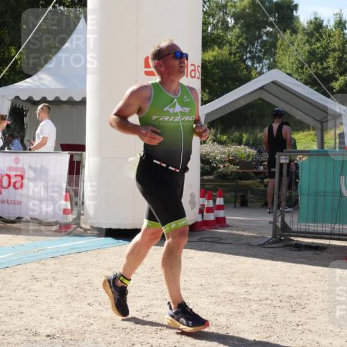 07.09.2025 - 19. Norderstedt Triathlon Zöllner http://msf.ph/oto/8791431 07.09.2025 15:50:03 Ziel 1005 meine-sportfotos.de