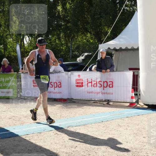 07.09.2025 - 19. Norderstedt Triathlon Zöllner http://msf.ph/oto/8791444 07.09.2025 15:51:52 Ziel 963 meine-sportfotos.de