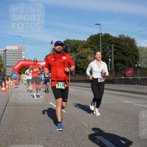 07.09.2025 - BARMER Alsterlauf Yannick Fuchs http://msf.ph/oto/8791456 07.09.2025 09:43:49 Laufen 2322, 8174, 5179, 3476 meine-sportfotos.de