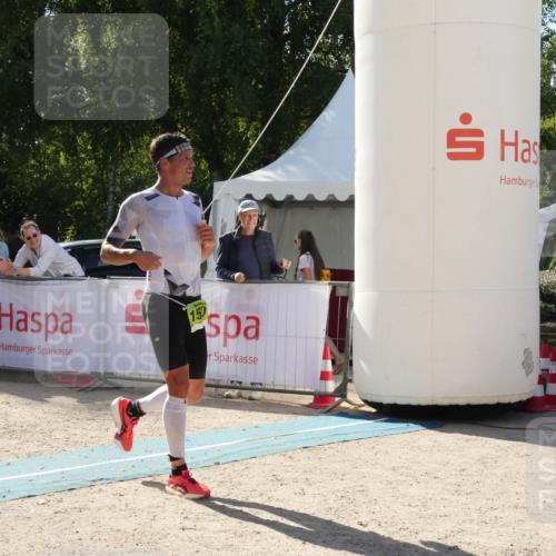07.09.2025 - 19. Norderstedt Triathlon Zöllner http://msf.ph/oto/8791461 07.09.2025 15:52:16 Ziel 1501 meine-sportfotos.de