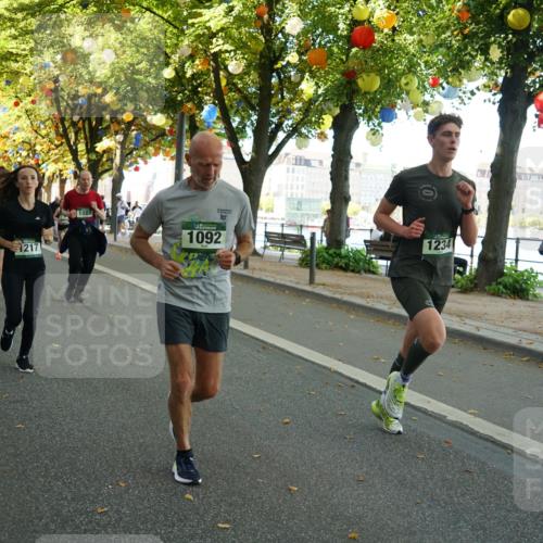 07.09.2025 - BARMER Alsterlauf Yannick Fuchs http://msf.ph/oto/8791492 07.09.2025 11:38:36 Laufen 1217, 1089, 1092, 10, 1234 meine-sportfotos.de