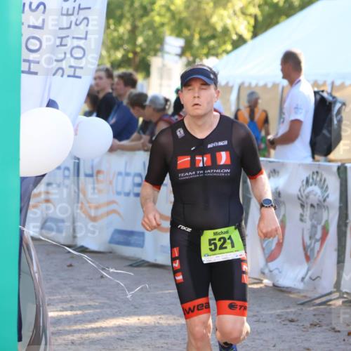 07.09.2025 - 19. Norderstedt Triathlon Zöllner http://msf.ph/oto/8791512 07.09.2025 16:32:31 Ziel 521, 1484 meine-sportfotos.de
