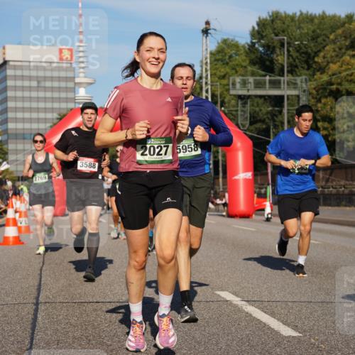 07.09.2025 - BARMER Alsterlauf Yannick Fuchs http://msf.ph/oto/8791513 07.09.2025 09:41:51 Laufen 3588, 2769, 36, 2027, 5958 meine-sportfotos.de