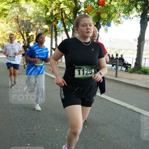 07.09.2025 - BARMER Alsterlauf Yannick Fuchs http://msf.ph/oto/8791525 07.09.2025 11:38:39 Laufen 1239, 090, 36, 1125 meine-sportfotos.de