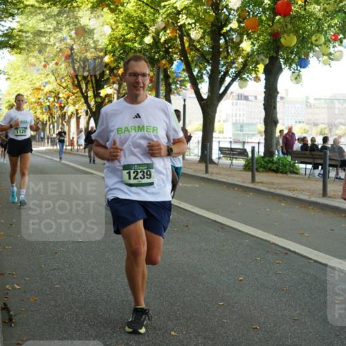 07.09.2025 - BARMER Alsterlauf Yannick Fuchs http://msf.ph/oto/8791541 07.09.2025 11:38:41 Laufen 1129, 1239, 1191 meine-sportfotos.de