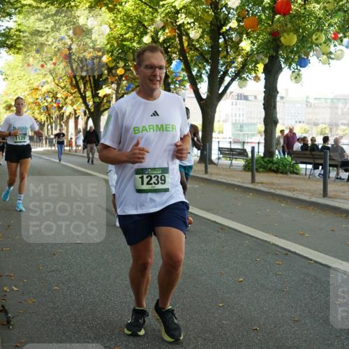 07.09.2025 - BARMER Alsterlauf Yannick Fuchs http://msf.ph/oto/8791545 07.09.2025 11:38:41 Laufen 1129, 1239, 119 meine-sportfotos.de