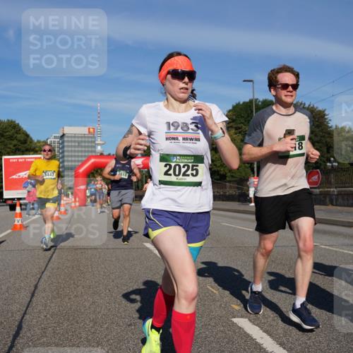 07.09.2025 - BARMER Alsterlauf Yannick Fuchs http://msf.ph/oto/8791565 07.09.2025 09:43:56 Laufen 3618, 3447, 1983, 36, 2025, 18 meine-sportfotos.de
