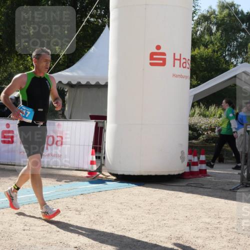 07.09.2025 - 19. Norderstedt Triathlon Zöllner http://msf.ph/oto/8791570 07.09.2025 15:56:12 Ziel 417 meine-sportfotos.de