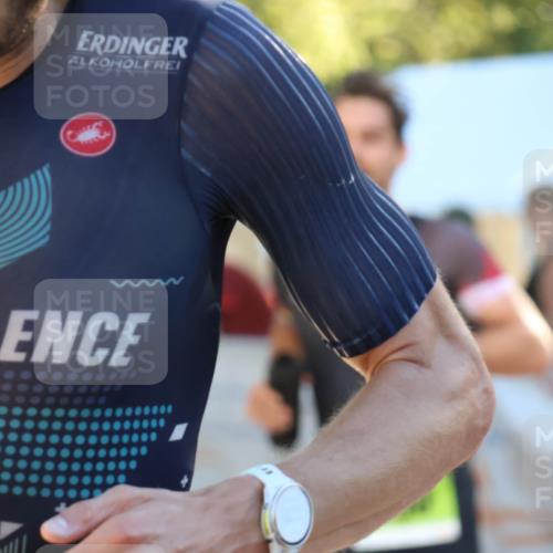 07.09.2025 - 19. Norderstedt Triathlon Zöllner http://msf.ph/oto/8791588 07.09.2025 16:32:38 Ziel 490, 521, 1433, 1484 meine-sportfotos.de