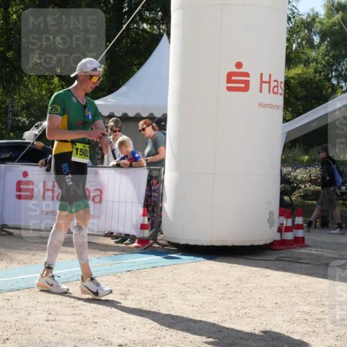 07.09.2025 - 19. Norderstedt Triathlon Zöllner http://msf.ph/oto/8791589 07.09.2025 15:58:33 Ziel  meine-sportfotos.de