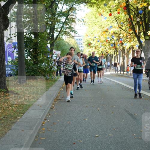 07.09.2025 - BARMER Alsterlauf Yannick Fuchs http://msf.ph/oto/8791594 07.09.2025 11:38:47 Laufen 8260, 1232, 1215, 8371, 179, 8067 meine-sportfotos.de