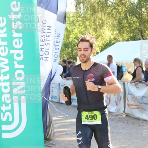 07.09.2025 - 19. Norderstedt Triathlon Zöllner http://msf.ph/oto/8791597 07.09.2025 16:32:38 Ziel 490, 521, 1433, 1484 meine-sportfotos.de