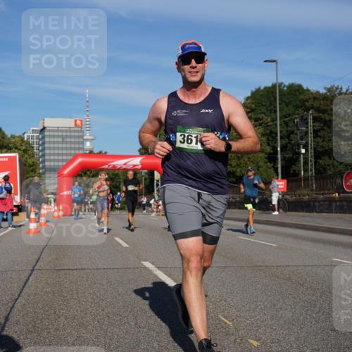 07.09.2025 - BARMER Alsterlauf Yannick Fuchs http://msf.ph/oto/8791598 07.09.2025 09:43:58 Laufen 36, 361, 7001 meine-sportfotos.de