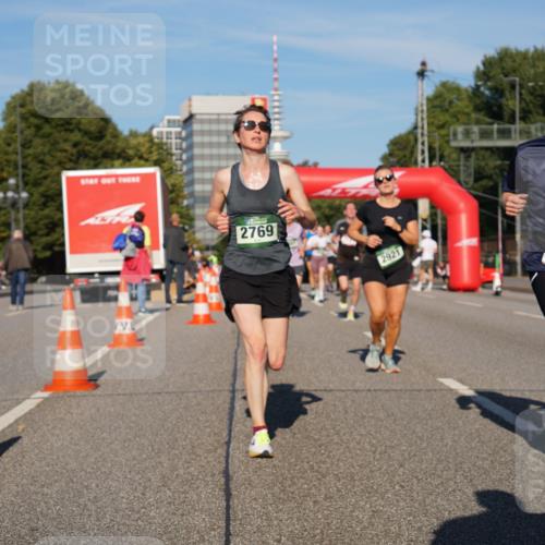 07.09.2025 - BARMER Alsterlauf Yannick Fuchs http://msf.ph/oto/8791616 07.09.2025 09:41:53 Laufen 2769, 2921, 415 meine-sportfotos.de