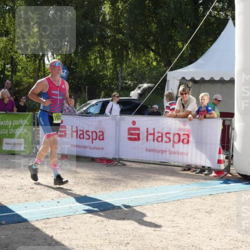 07.09.2025 - 19. Norderstedt Triathlon Zöllner http://msf.ph/oto/8791633 07.09.2025 15:59:31 Ziel 1022 meine-sportfotos.de