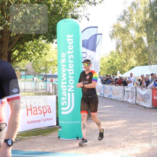 07.09.2025 - 19. Norderstedt Triathlon Zöllner http://msf.ph/oto/8791669 07.09.2025 16:32:53 Ziel 491 meine-sportfotos.de