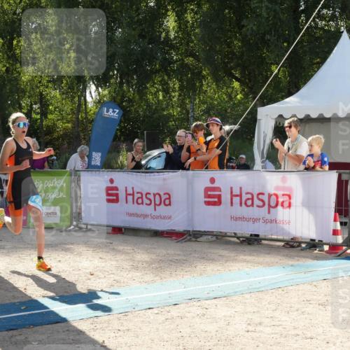 07.09.2025 - 19. Norderstedt Triathlon Zöllner http://msf.ph/oto/8791670 07.09.2025 16:00:15 Ziel 1434 meine-sportfotos.de