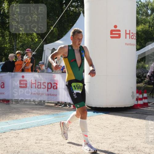 07.09.2025 - 19. Norderstedt Triathlon Zöllner http://msf.ph/oto/8791691 07.09.2025 16:01:08 Ziel 1506 meine-sportfotos.de