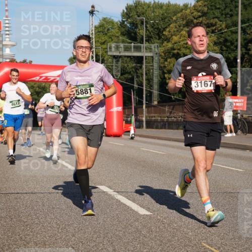 07.09.2025 - BARMER Alsterlauf Yannick Fuchs http://msf.ph/oto/8791697 07.09.2025 09:41:57 Laufen 4612, 611, 10, 5881, 3167 meine-sportfotos.de