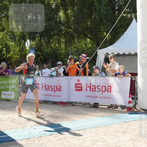 07.09.2025 - 19. Norderstedt Triathlon Zöllner http://msf.ph/oto/8791698 07.09.2025 16:02:14 Ziel 896 meine-sportfotos.de