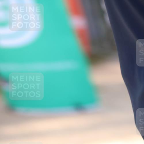 07.09.2025 - 19. Norderstedt Triathlon Zöllner http://msf.ph/oto/8791741 07.09.2025 16:33:38 Ziel 518 meine-sportfotos.de