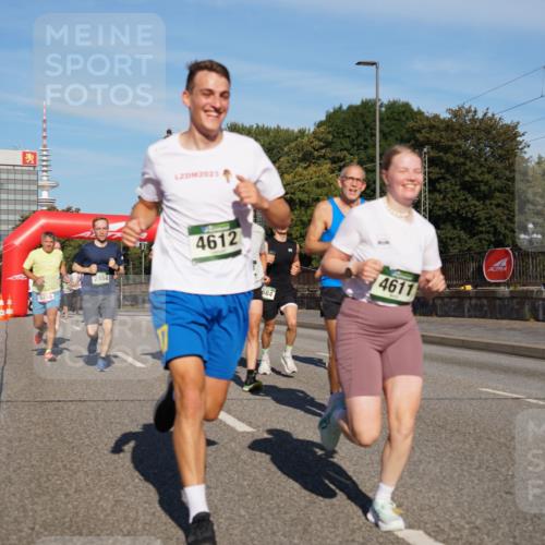 07.09.2025 - BARMER Alsterlauf Yannick Fuchs http://msf.ph/oto/8791760 07.09.2025 09:41:59 Laufen 2023, 2854, 4612, 684, 4611 meine-sportfotos.de