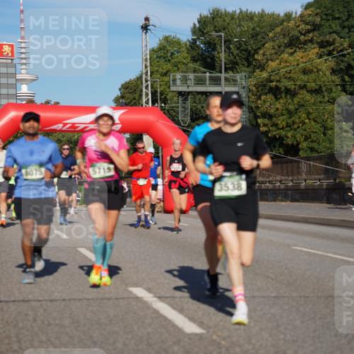 07.09.2025 - BARMER Alsterlauf Yannick Fuchs http://msf.ph/oto/8791779 07.09.2025 09:44:06 Laufen 8075, 5715, 3538 meine-sportfotos.de