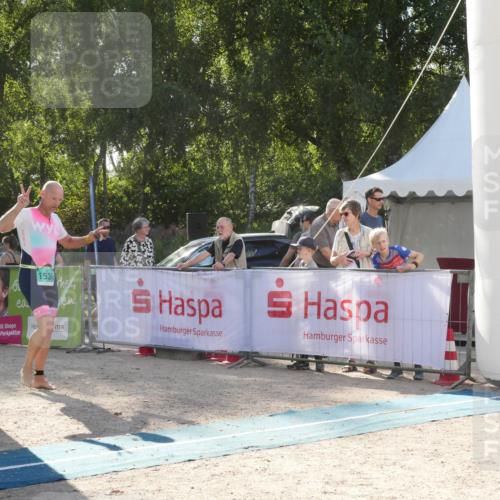 07.09.2025 - 19. Norderstedt Triathlon Zöllner http://msf.ph/oto/8791784 07.09.2025 16:07:11 Ziel 1530 meine-sportfotos.de