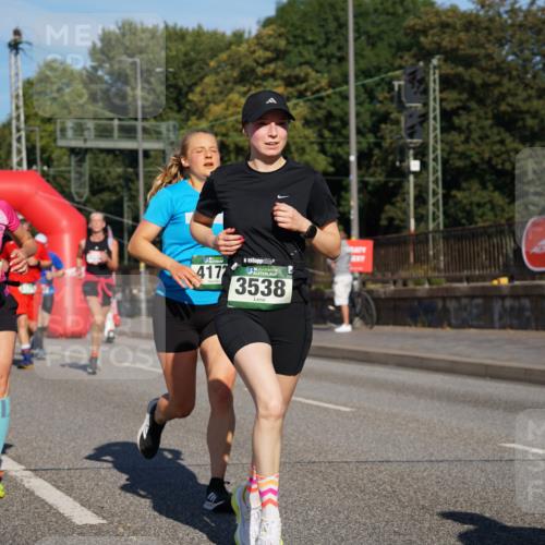 07.09.2025 - BARMER Alsterlauf Yannick Fuchs http://msf.ph/oto/8791800 07.09.2025 09:44:07 Laufen 75, 5715, 4172, 3538 meine-sportfotos.de