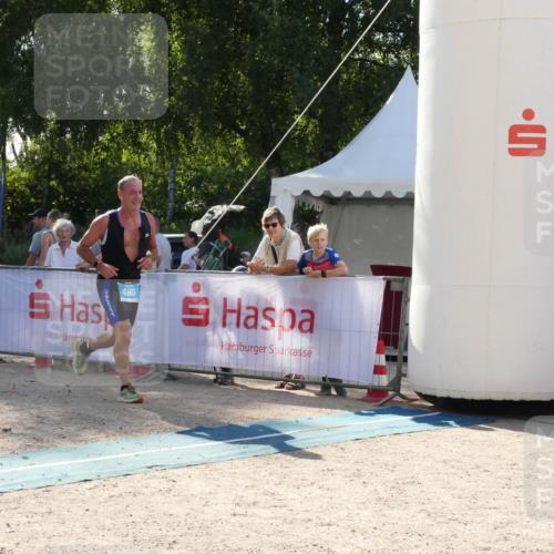 07.09.2025 - 19. Norderstedt Triathlon Zöllner http://msf.ph/oto/8791808 07.09.2025 16:07:45 Ziel 400 meine-sportfotos.de