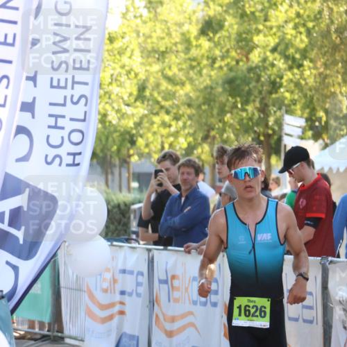 07.09.2025 - 19. Norderstedt Triathlon Zöllner http://msf.ph/oto/8791831 07.09.2025 16:34:15 Ziel 1626 meine-sportfotos.de