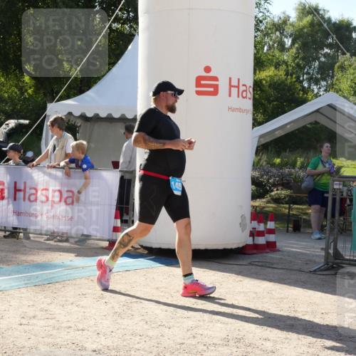 07.09.2025 - 19. Norderstedt Triathlon Zöllner http://msf.ph/oto/8791837 07.09.2025 16:08:38 Ziel 1459 meine-sportfotos.de