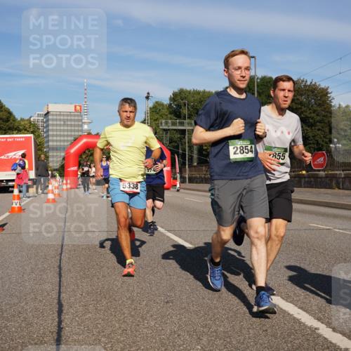 07.09.2025 - BARMER Alsterlauf Yannick Fuchs http://msf.ph/oto/8791849 07.09.2025 09:42:02 Laufen 5338, 1574, 2854, 855 meine-sportfotos.de