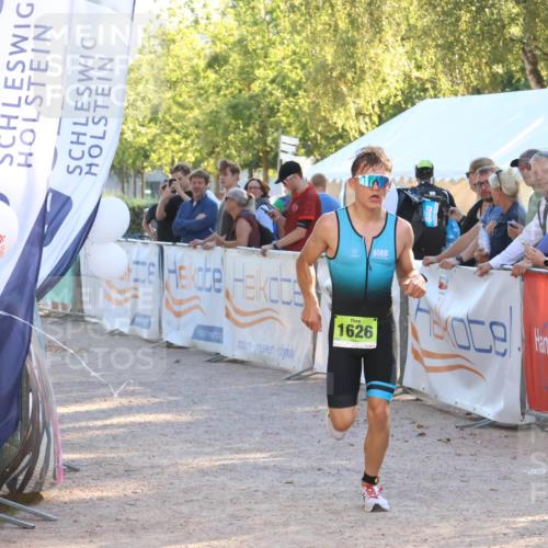 07.09.2025 - 19. Norderstedt Triathlon Zöllner http://msf.ph/oto/8791857 07.09.2025 16:34:16 Ziel 1626 meine-sportfotos.de