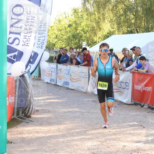 07.09.2025 - 19. Norderstedt Triathlon Zöllner http://msf.ph/oto/8791863 07.09.2025 16:34:16 Ziel 1626 meine-sportfotos.de