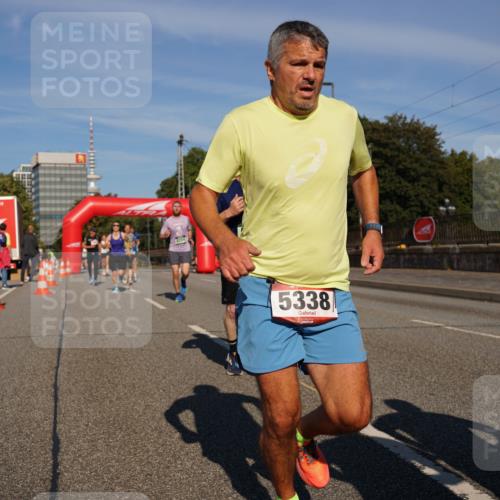 07.09.2025 - BARMER Alsterlauf Yannick Fuchs http://msf.ph/oto/8791864 07.09.2025 09:42:03 Laufen 5338 meine-sportfotos.de