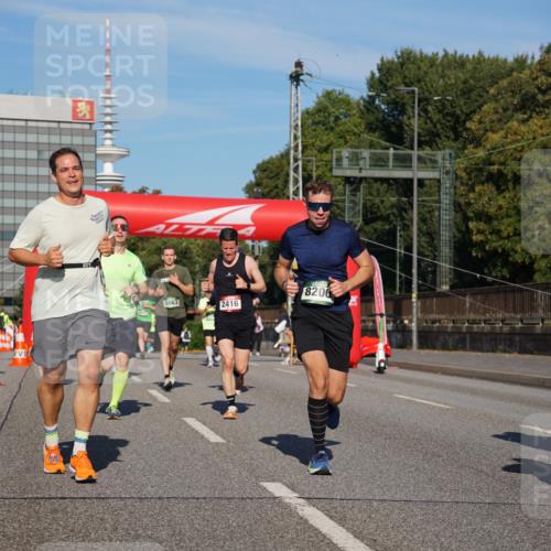 07.09.2025 - BARMER Alsterlauf Yannick Fuchs http://msf.ph/oto/8791868 07.09.2025 09:44:10 Laufen 5063, 2416, 8200, 2681, 5125 meine-sportfotos.de