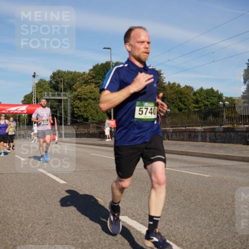 07.09.2025 - BARMER Alsterlauf Yannick Fuchs http://msf.ph/oto/8791871 07.09.2025 09:42:03 Laufen 4204, 5740 meine-sportfotos.de