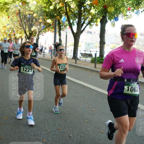 07.09.2025 - BARMER Alsterlauf Yannick Fuchs http://msf.ph/oto/8791873 07.09.2025 11:39:02 Laufen 1074, 3474, 1221, 1220, 136, 1062 meine-sportfotos.de