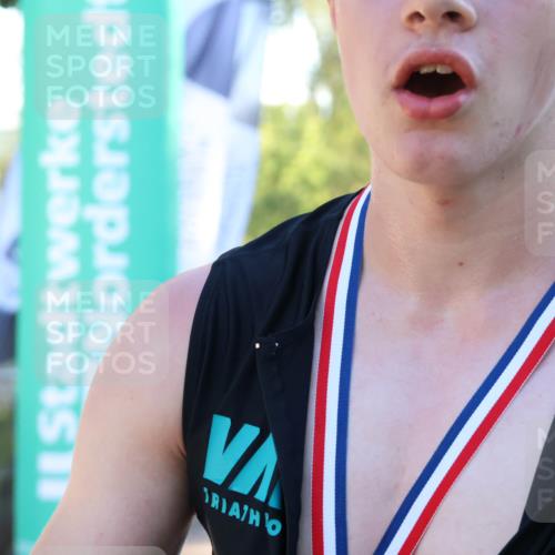 07.09.2025 - 19. Norderstedt Triathlon Zöllner http://msf.ph/oto/8791910 07.09.2025 16:34:28 Ziel 1552 meine-sportfotos.de