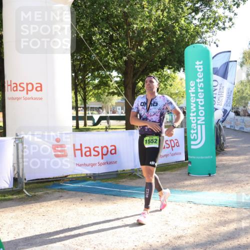 07.09.2025 - 19. Norderstedt Triathlon Zöllner http://msf.ph/oto/8791921 07.09.2025 16:34:30 Ziel 1552 meine-sportfotos.de
