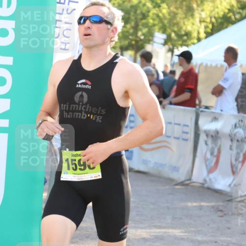 07.09.2025 - 19. Norderstedt Triathlon Zöllner http://msf.ph/oto/8791933 07.09.2025 16:34:37 Ziel 1590 meine-sportfotos.de