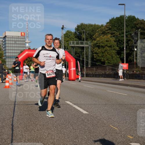 07.09.2025 - BARMER Alsterlauf Yannick Fuchs http://msf.ph/oto/8791955 07.09.2025 09:42:11 Laufen 4797, 5825 meine-sportfotos.de