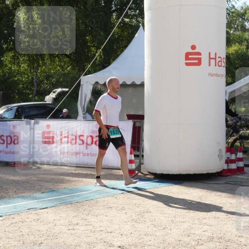 07.09.2025 - 19. Norderstedt Triathlon Zöllner http://msf.ph/oto/8791957 07.09.2025 16:11:38 Ziel 1537 meine-sportfotos.de