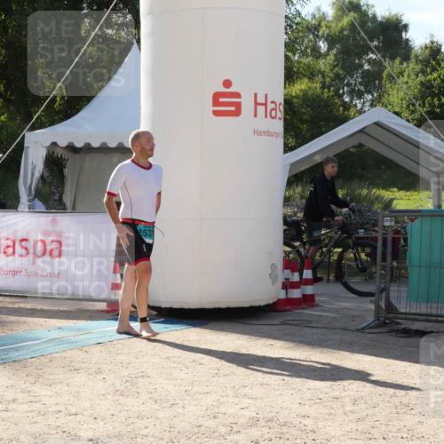 07.09.2025 - 19. Norderstedt Triathlon Zöllner http://msf.ph/oto/8791959 07.09.2025 16:11:39 Ziel 1537 meine-sportfotos.de