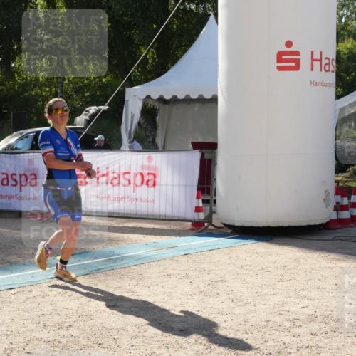 07.09.2025 - 19. Norderstedt Triathlon Zöllner http://msf.ph/oto/8791972 07.09.2025 16:12:08 Ziel 478 meine-sportfotos.de