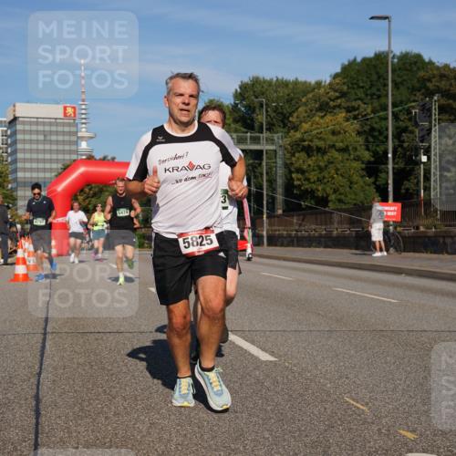 07.09.2025 - BARMER Alsterlauf Yannick Fuchs http://msf.ph/oto/8791975 07.09.2025 09:42:11 Laufen 4797, 5474, 5825 meine-sportfotos.de