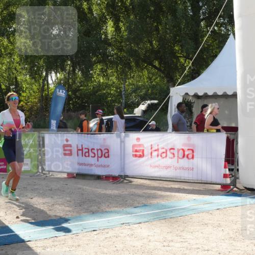 07.09.2025 - 19. Norderstedt Triathlon Zöllner http://msf.ph/oto/8791983 07.09.2025 16:12:19 Ziel 475 meine-sportfotos.de