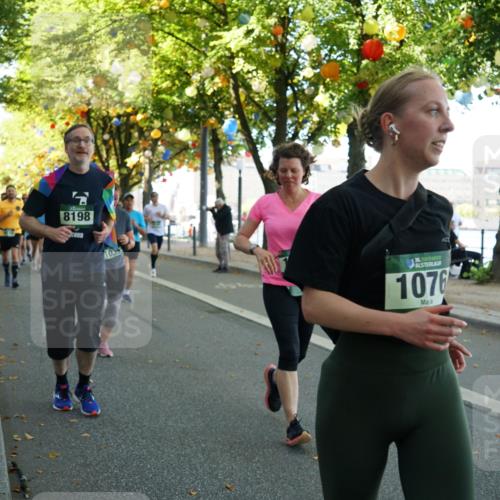 07.09.2025 - BARMER Alsterlauf Yannick Fuchs http://msf.ph/oto/8791985 07.09.2025 11:39:08 Laufen 8198, 1039, 36, 1076 meine-sportfotos.de