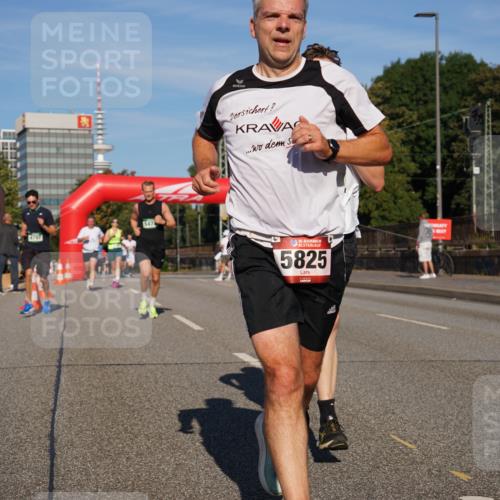 07.09.2025 - BARMER Alsterlauf Yannick Fuchs http://msf.ph/oto/8791994 07.09.2025 09:42:12 Laufen 5474, 1036, 5825 meine-sportfotos.de